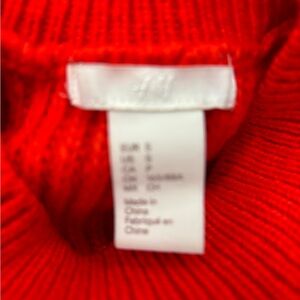 H&M Vibrant Red Knitwear